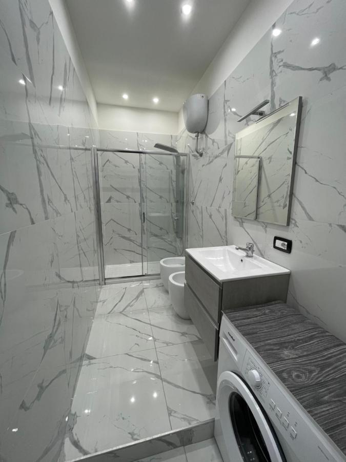Rosa Room Luxury Suite เนเปิลส์ ภายนอก รูปภาพ